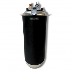 Cover for an electric autoclave for 40 cans