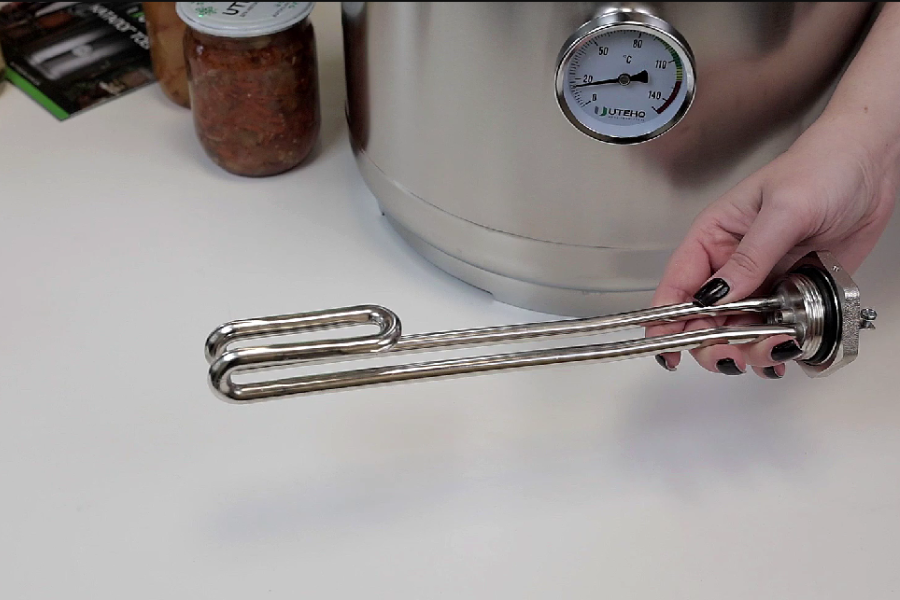 Threaded Connection 1 1/2 inch — 2 kW TEN